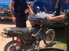 TOSTADO: RECUPERAN MOTO HURTADA